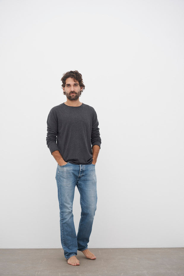 AUGUST LONG SLEEVE T-SHIRT