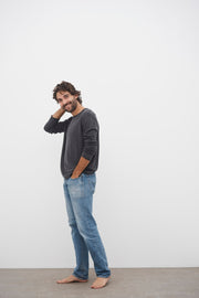 AUGUST LONG SLEEVE T-SHIRT