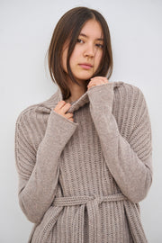 REBECCA O-NECK BLOUSE