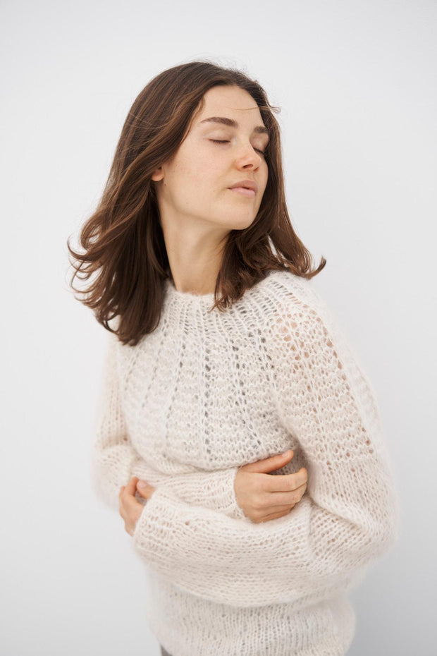 SUNIL HANDKNITTED SWEATER