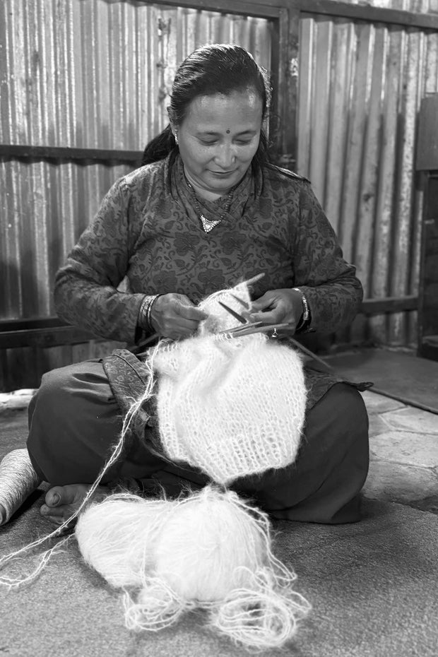 SUNIL HANDKNITTED SWEATER